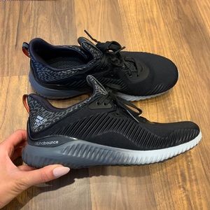 Adidas Alpha Bounce shoes - NEW